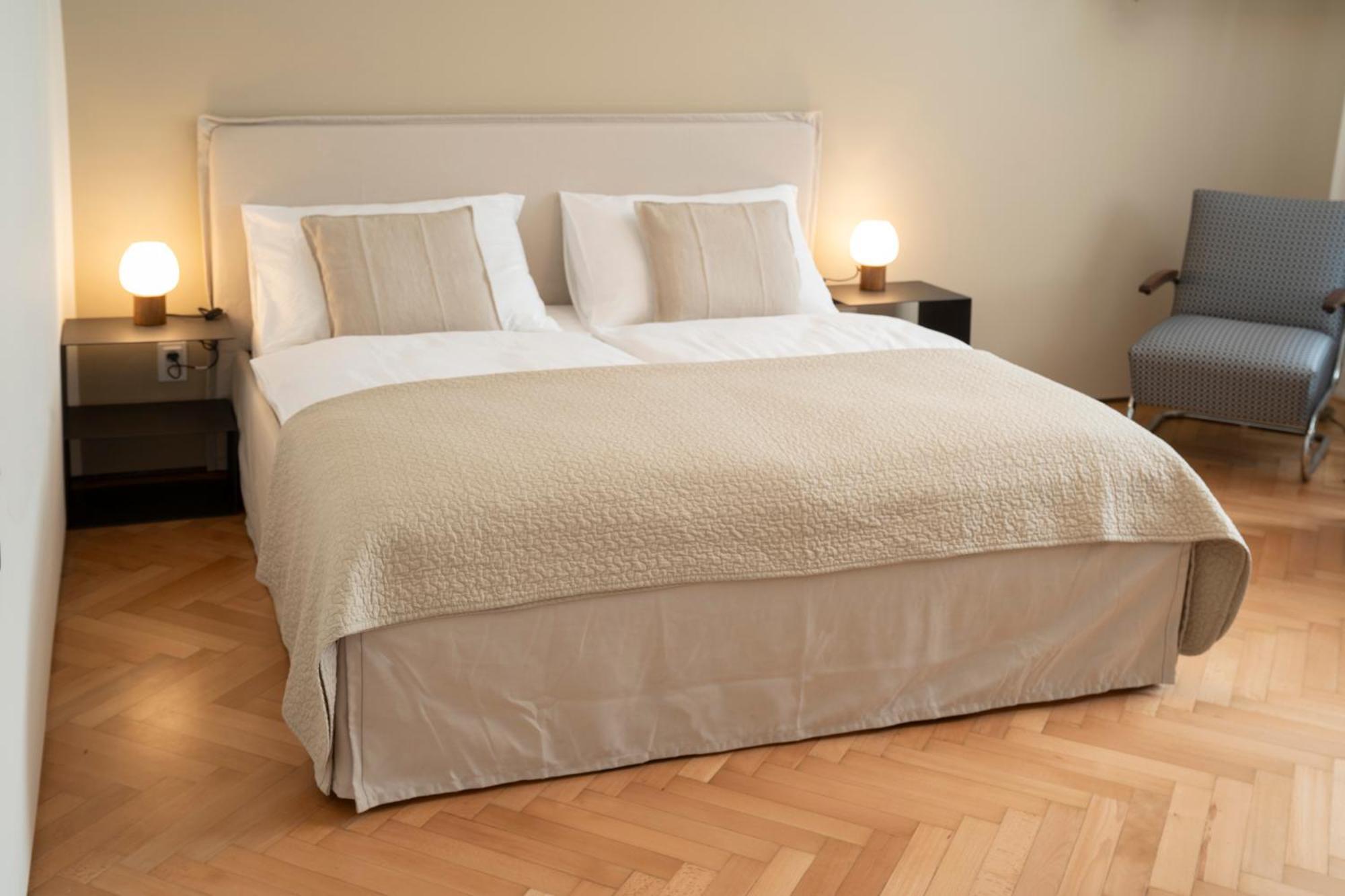 Bed & Breakfast & Klafe 3*